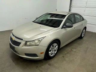 Image of 2013 CHEVROLET CRUZE
