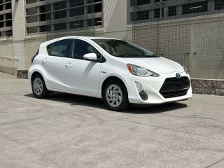 2016 TOYOTA PRIUS C ONE