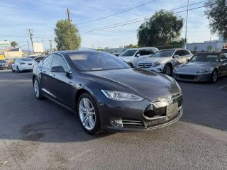 2015 TESLA MODEL S 85