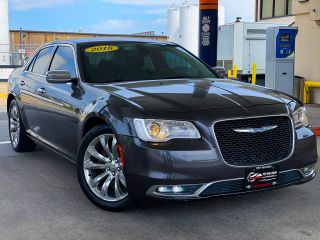 Image of 2018 CHRYSLER 300 LIMITED SEDAN 4D