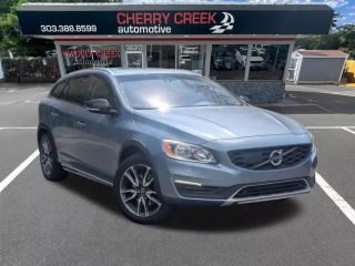 2017 VOLVO V60 T5 CROSS COUNTRY