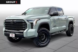 2025 TOYOTA TUNDRA CREWMAX LIMITED PICKUP 4D 5 1/2 FT