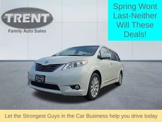 Image of 2015 TOYOTA SIENNA