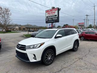 Image of 2017 TOYOTA HIGHLANDER