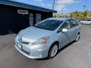 2012 TOYOTA PRIUS V TWO