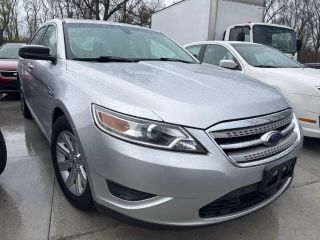 2010 FORD TAURUS SE