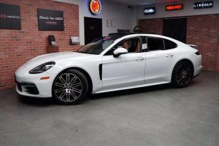 2018 PORSCHE PANAMERA 4S