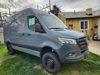 2024 MERCEDES-BENZ SPRINTER 2500 BASE