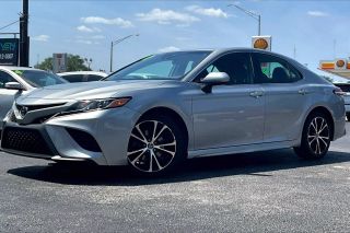 Image of 2020 TOYOTA CAMRY