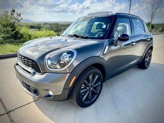 Image of 2012 MINI COUNTRYMAN