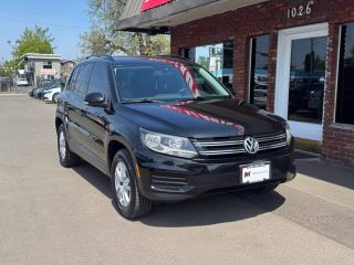 Image of 2016 VOLKSWAGEN TIGUAN