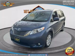 Image of 2015 TOYOTA SIENNA