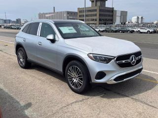 2025 MERCEDES-BENZ GLC BASE
