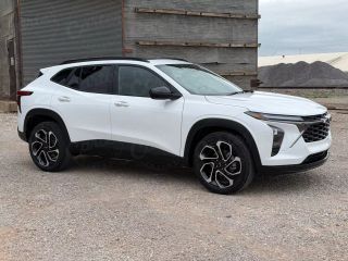 2025 CHEVROLET TRAX RS