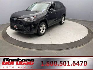 2021 TOYOTA RAV4 XLE