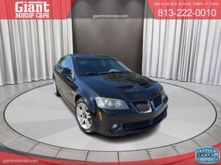 2008 PONTIAC G8 - Giant Motor Cars