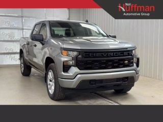 2025 CHEVROLET SILVERADO 1500 CREW CAB CUSTOM PICKUP 4D 5 3/4 FT