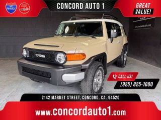2013 TOYOTA FJ CRUISER BASE