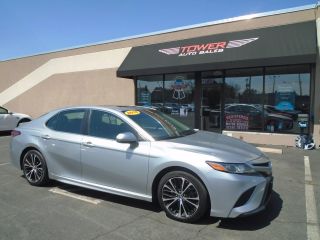 Image of 2018 TOYOTA CAMRY