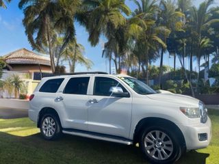 Image of 2013 TOYOTA SEQUOIA