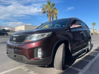 2015 KIA SORENTO LX