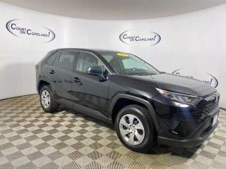 2022 TOYOTA RAV4 LE