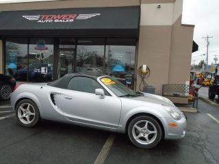 Image of 2003 TOYOTA MR2