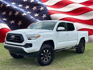 2022 TOYOTA TACOMA SR