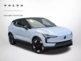 2025 VOLVO EX30 TWIN MOTOR PERFORMANCE PLUS SPORT UTILITY 4D