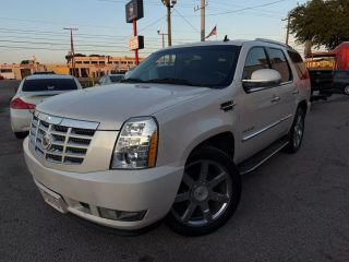 Image of 2012 CADILLAC ESCALADE