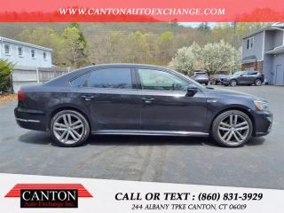 2018 VOLKSWAGEN PASSAT 2.0T R-LINE