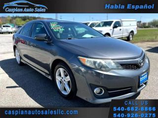 2013 TOYOTA CAMRY SE