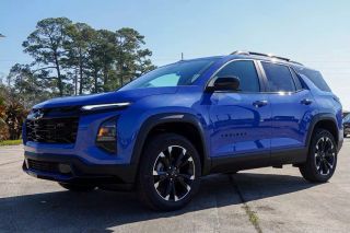 2025 CHEVROLET EQUINOX RS SPORT UTILITY 4D
