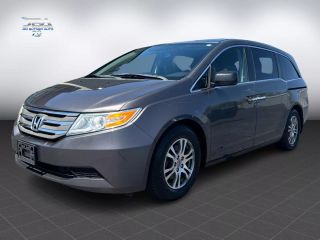 2013 HONDA ODYSSEY VAN POLISHED METAL METALLIC AUTOMATIC - Jim Butner Auto in Clarksville, IN 38.30782262290089, -85.77529235397657
