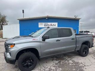 2025 CHEVROLET SILVERADO 1500 CREW CAB CUSTOM TRAIL BOSS PICKUP 4D 5 3/4 FT