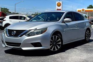 Image of 2017 NISSAN ALTIMA