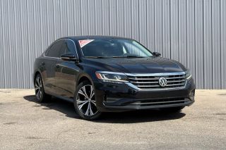 2022 VOLKSWAGEN PASSAT SE