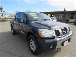 2006 NISSAN TITAN SE