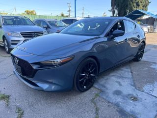 2022 MAZDA MAZDA3 PREMIUM