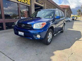 2004 TOYOTA RAV4 BASE