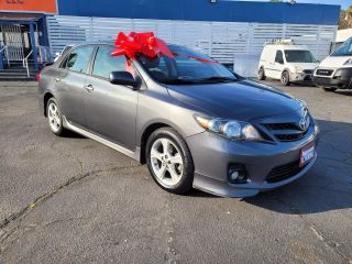 Image of 2012 TOYOTA COROLLA