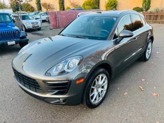 2015 PORSCHE MACAN S