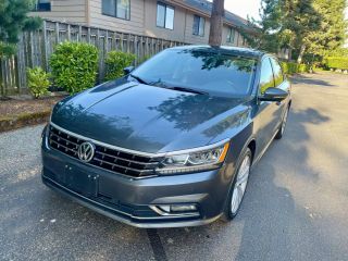 Image of 2018 VOLKSWAGEN PASSAT