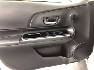 2015 TOYOTA PRIUS C ONE