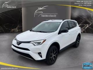 2018 TOYOTA RAV4 SE