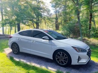 Image of 2020 HYUNDAI ELANTRA