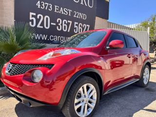 2014 NISSAN JUKE SV