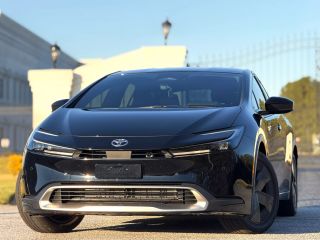 Image of 2025 TOYOTA PRIUS PLUG-IN HYBRID
