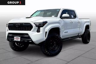 2025 TOYOTA TACOMA DOUBLE CAB TRD SPORT PICKUP 4D 5 FT
