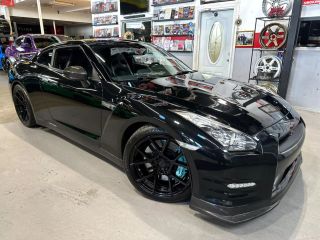 2013 NISSAN GT-R PREMIUM